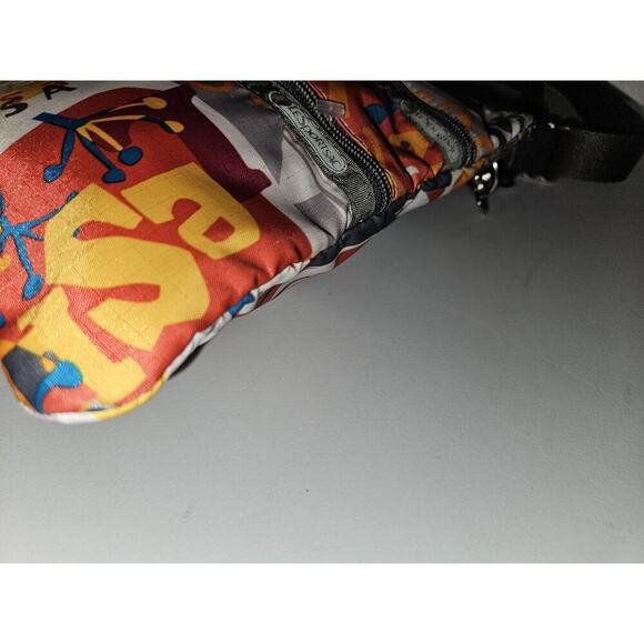 LeSportsac 3 Zipper Crossbody Purse Bag Multicolor Adjustable Strap 9”x7” - Picture 6 of 10
